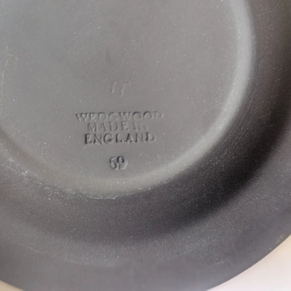 Wedgwood Two Different Jasperwood Ashtrays Black Green White Horse Light Wear - Picture 6 of 10